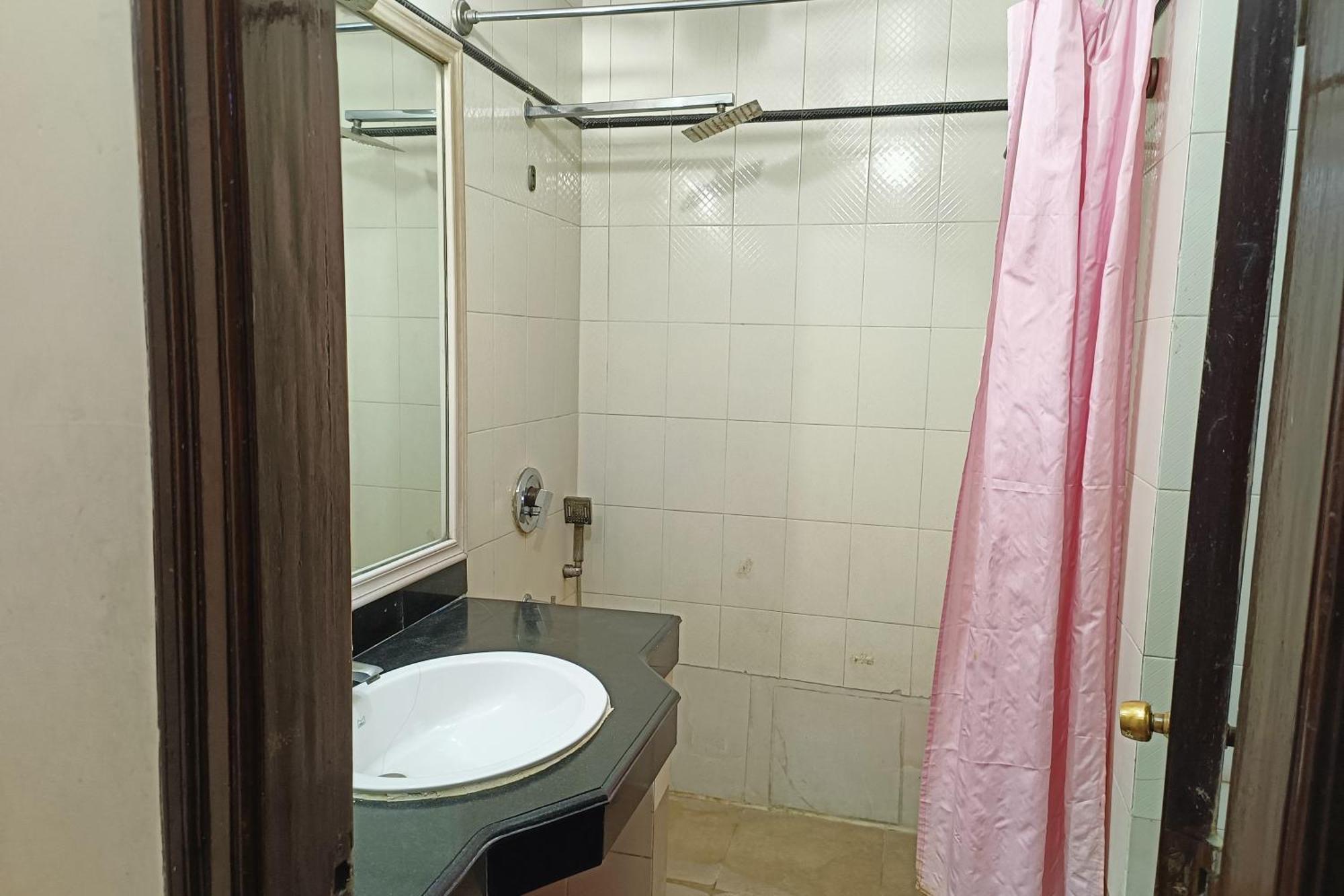 Spot Inn Hostel New Delhi Ngoại thất bức ảnh