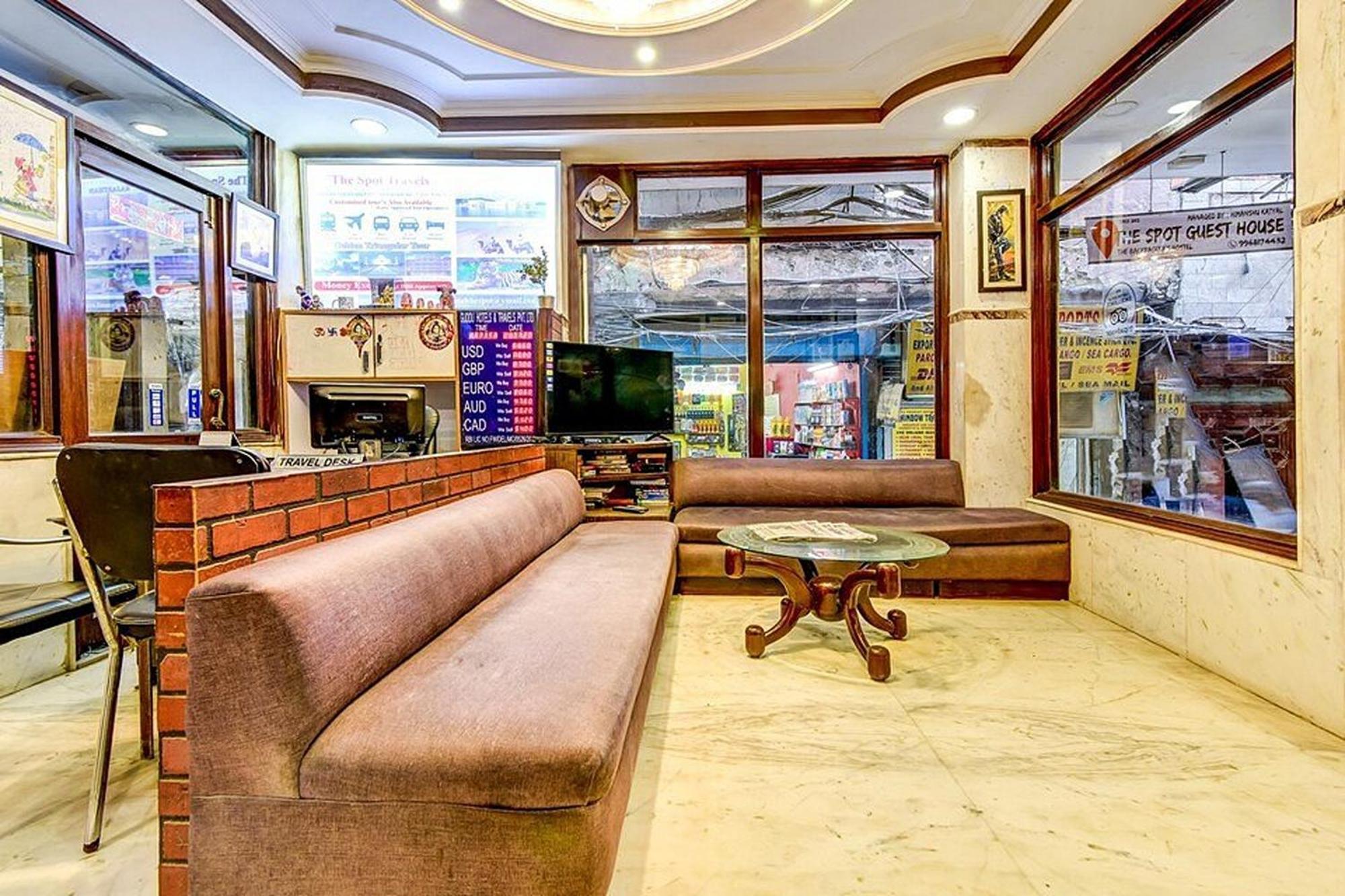 Spot Inn Hostel New Delhi Ngoại thất bức ảnh