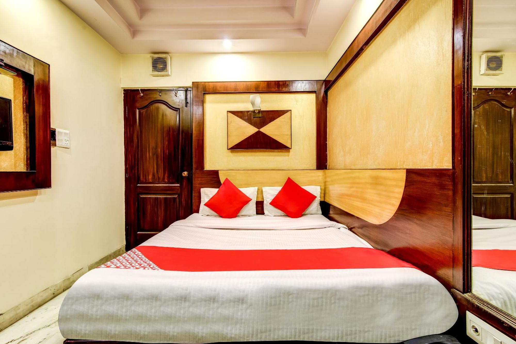 Spot Inn Hostel New Delhi Ngoại thất bức ảnh